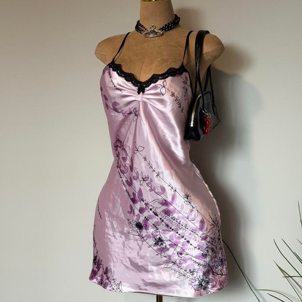 Title pink floral satin cami